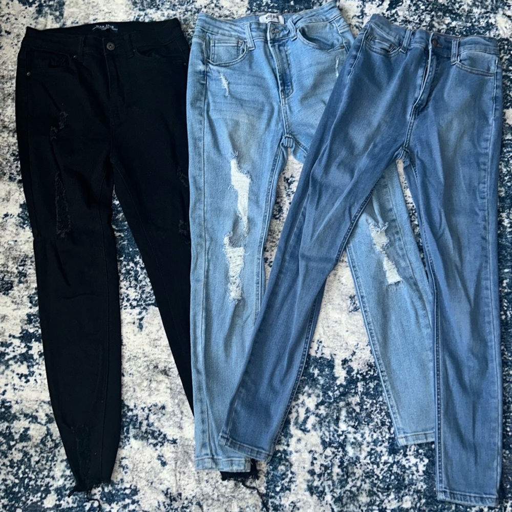 3 pair of jeans size 7